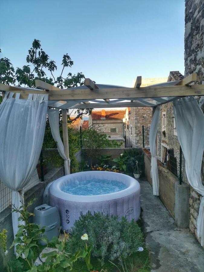 Kaleta Apartman Kali Buitenkant foto